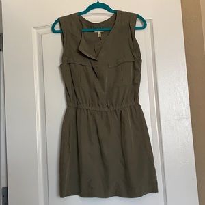 Midi length green dress